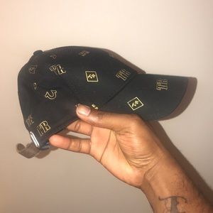True Religion hat